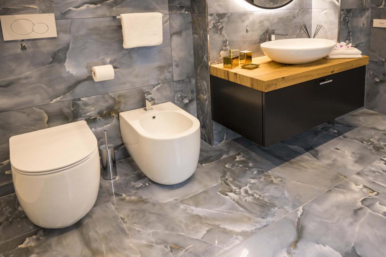 Vipverona Luxury Apartment - Royal Welcome Exteriör bild
