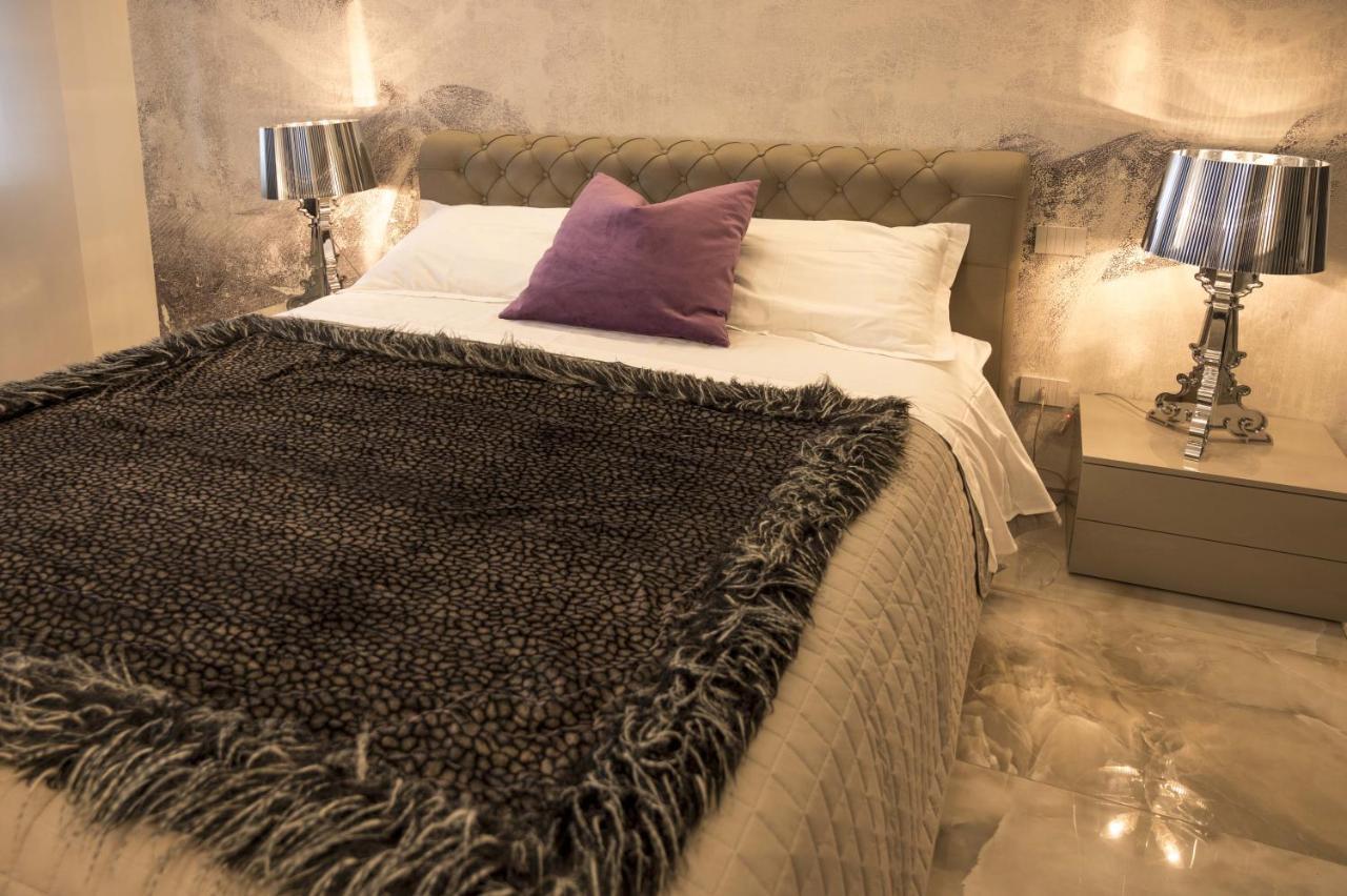 Vipverona Luxury Apartment - Royal Welcome Exteriör bild