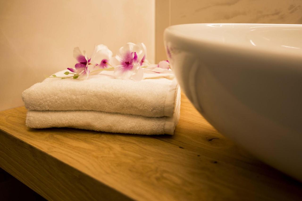 Vipverona Luxury Apartment - Royal Welcome Exteriör bild