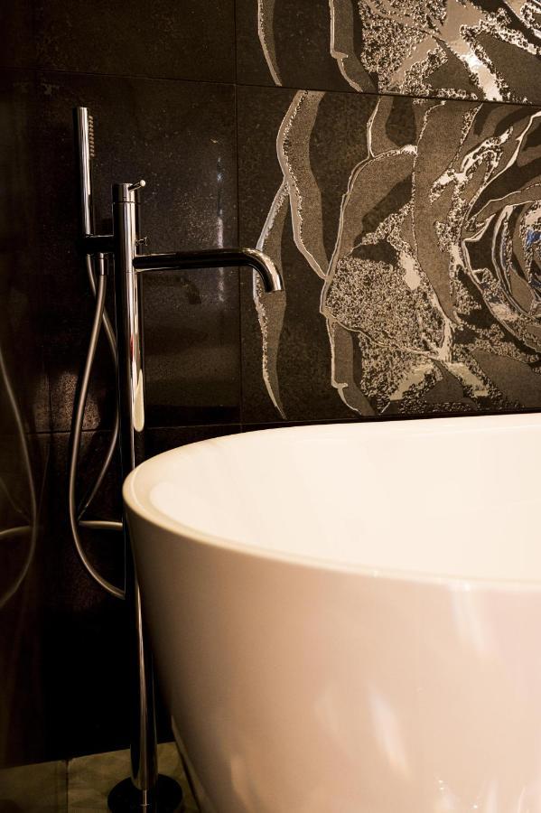 Vipverona Luxury Apartment - Royal Welcome Exteriör bild